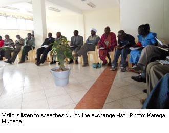 Audience at Lari exchange visit