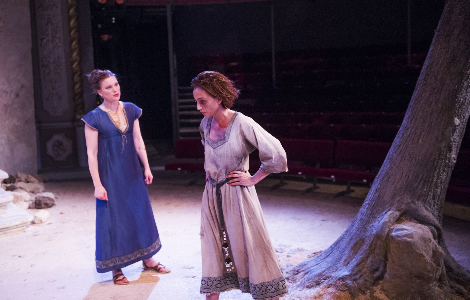 ‘I have no desire to enjoy your privilege.’ Chrysothemis (Liz White) and Electra (Kristin Scott Thomas)