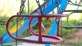swing in park