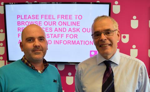 Paddy McCall and Vice-Chancellor, Peter Horrocks 