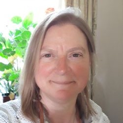 Dr Sarah-Jane Davies