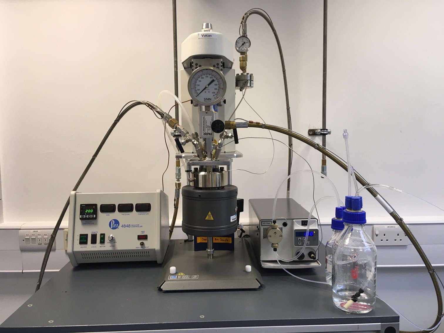 Parr Flow Through Reactor