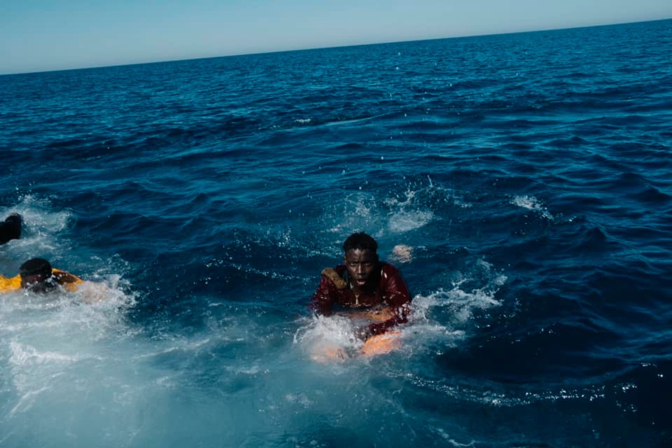 Refugee rescued from sea