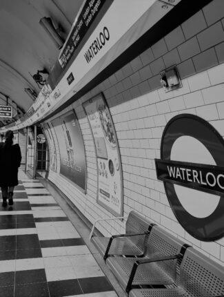 london underground by thanu