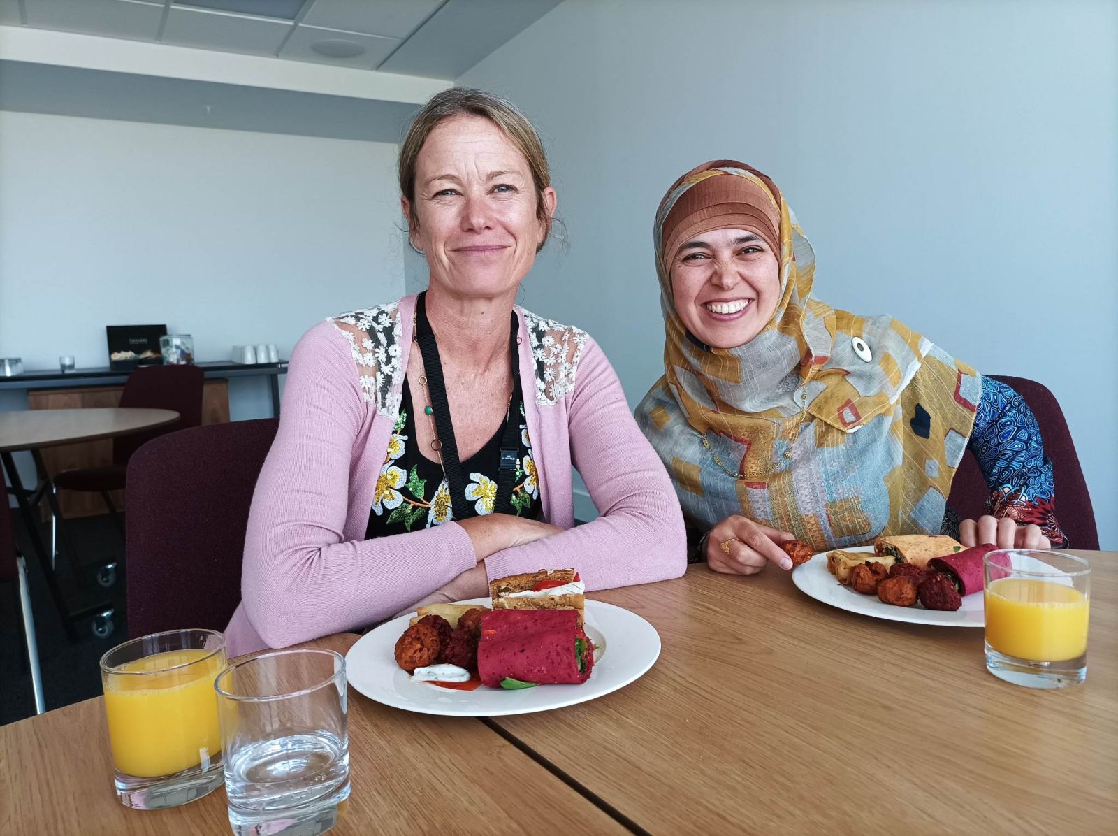 Zoe and Dhouha enjoying lunch at HETL June 23