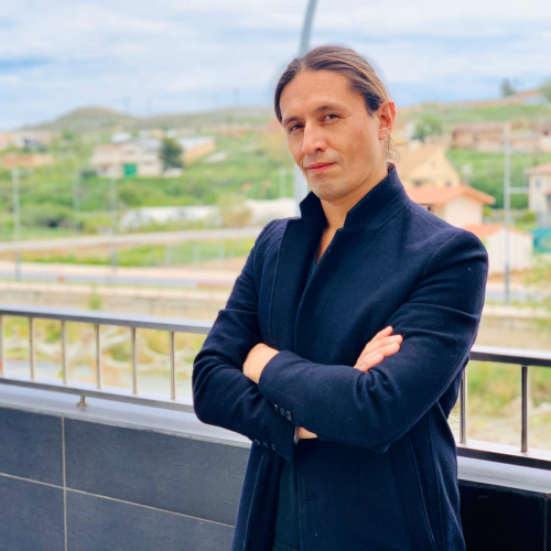 Dr Andres Morales