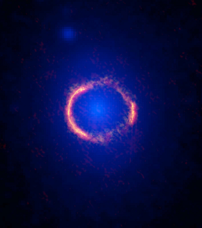 Gravitational lens