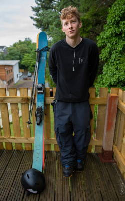 OU student and Scotland's leading freestyle skier